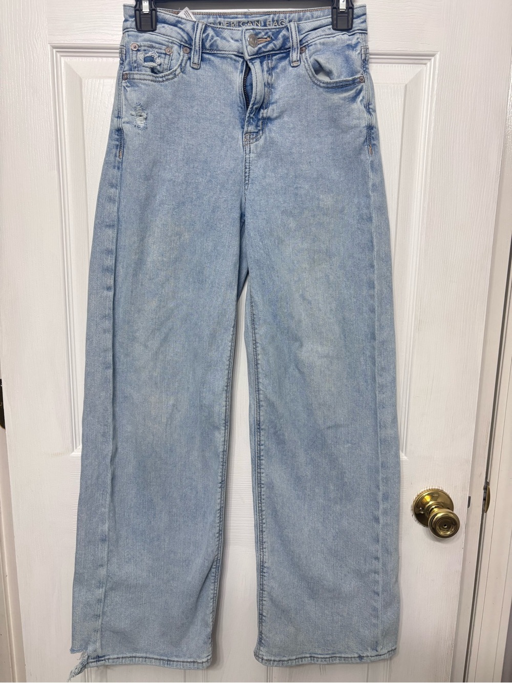Women’s vintage style American eagle jeans